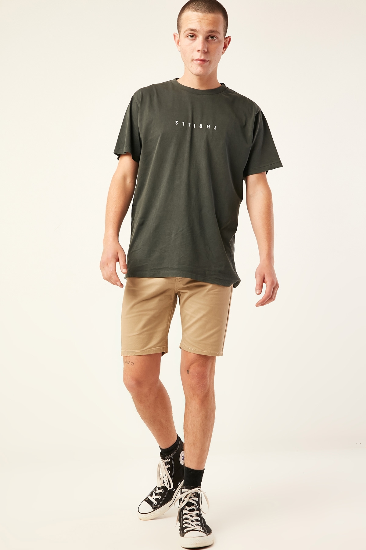 Lee Z Roadie Short Mens Bottoms We stock the very latest in Surf Street Clothing Footwear Wetties Surfboards Skateboards Sunglasses and accessories. Shop with us online or instore LEE All Year