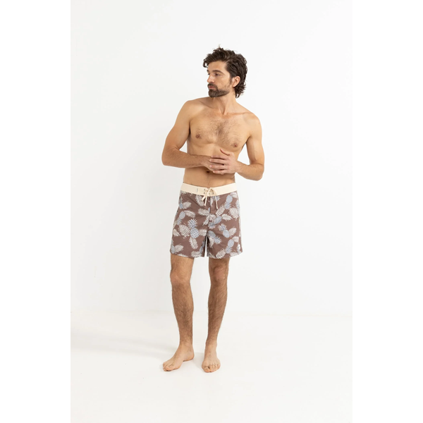 Rhythm - Pineapple Heritage Trunk